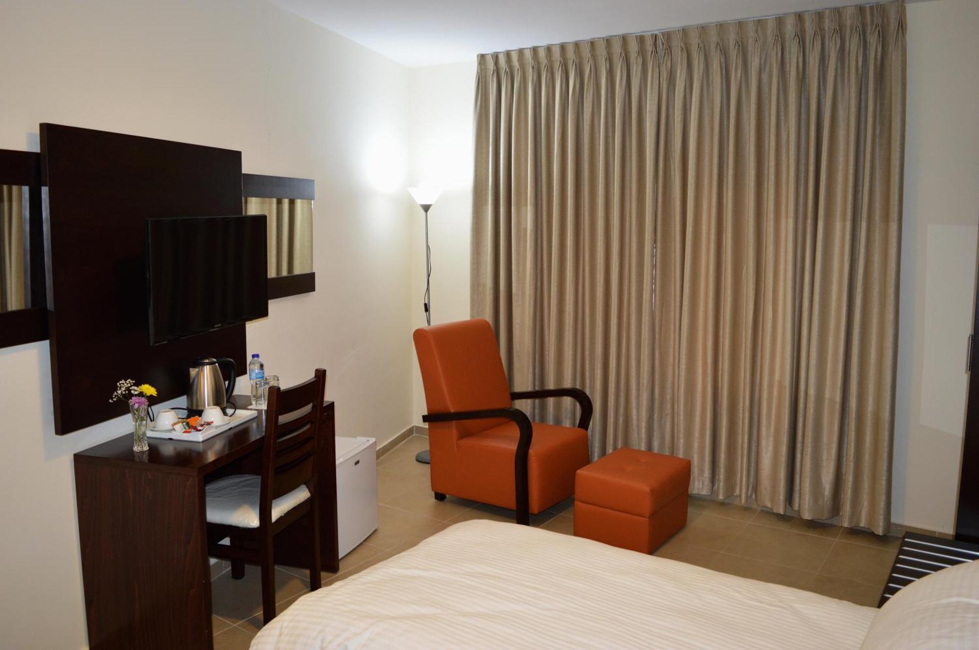 Taybeh Golden Hotel Ramallah Ruang foto