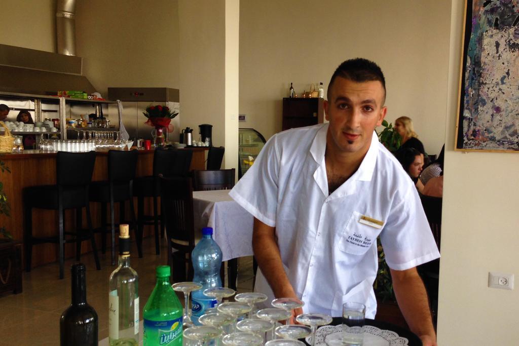 Taybeh Golden Hotel Ramallah Bagian luar foto