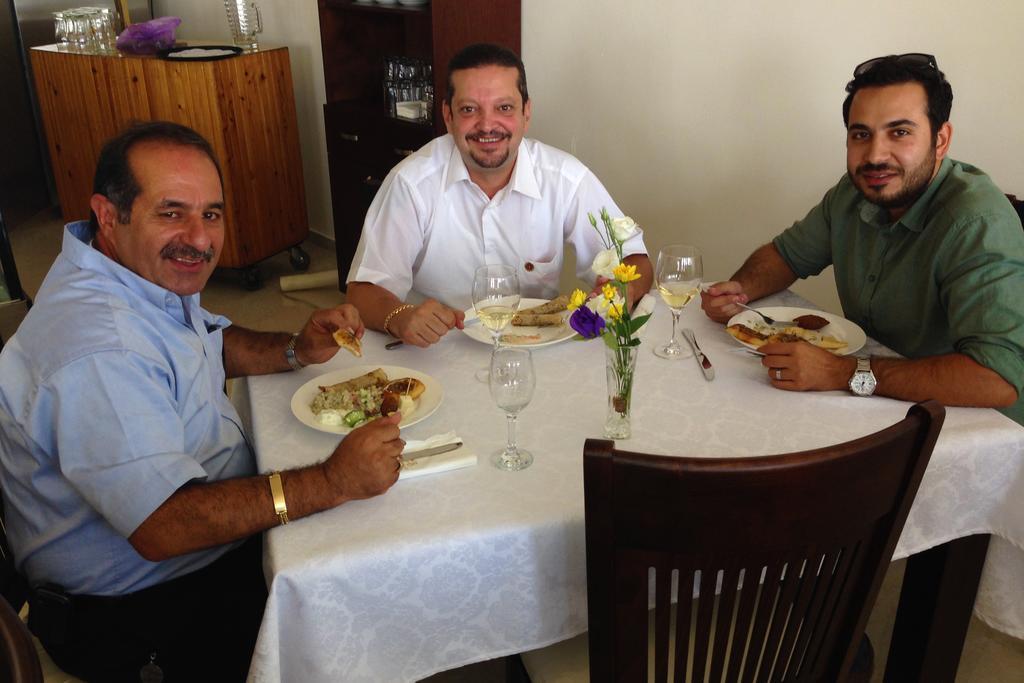 Taybeh Golden Hotel Ramallah Bagian luar foto