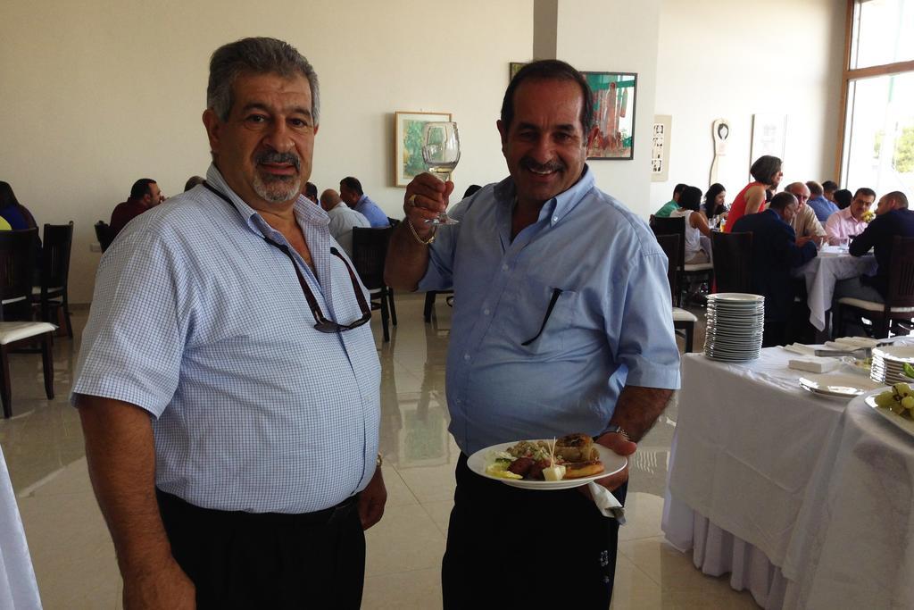 Taybeh Golden Hotel Ramallah Bagian luar foto