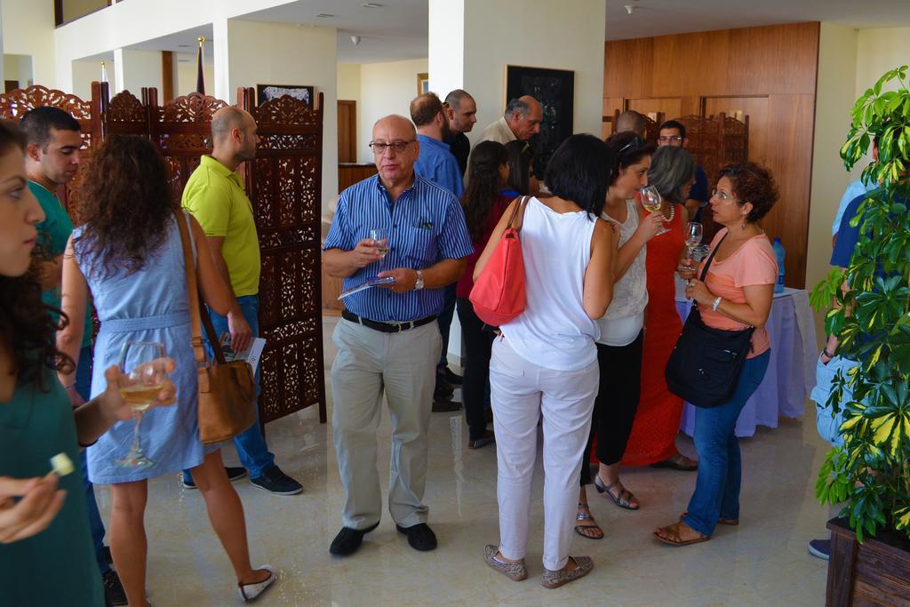 Taybeh Golden Hotel Ramallah Bagian luar foto