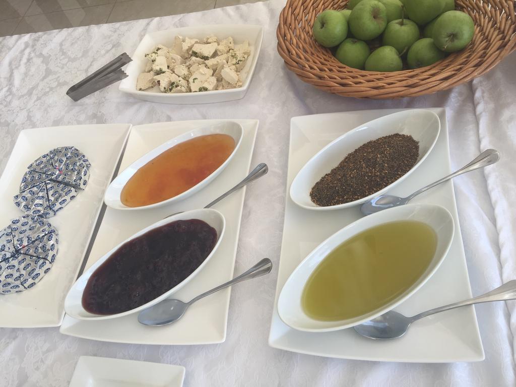 Taybeh Golden Hotel Ramallah Bagian luar foto